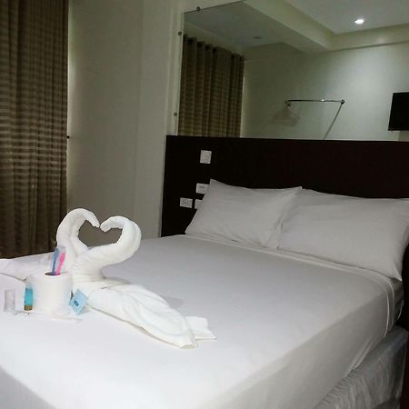 Boracay Midtown Hotel Balabag  Экстерьер фото